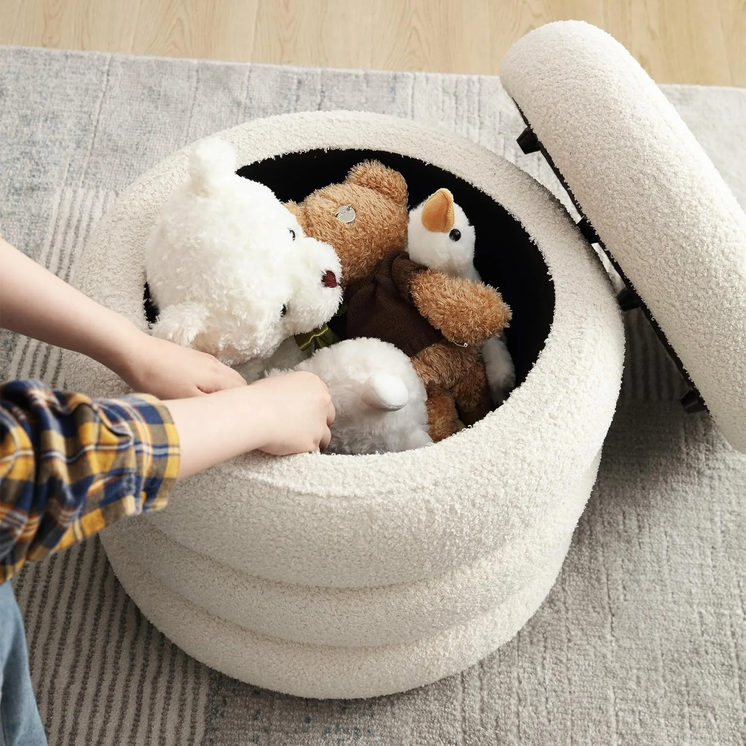 Modern Furniture Boucle Fabric Round Soft Tufted Footstool Storage Ottoman with Removable Lid for Living Room