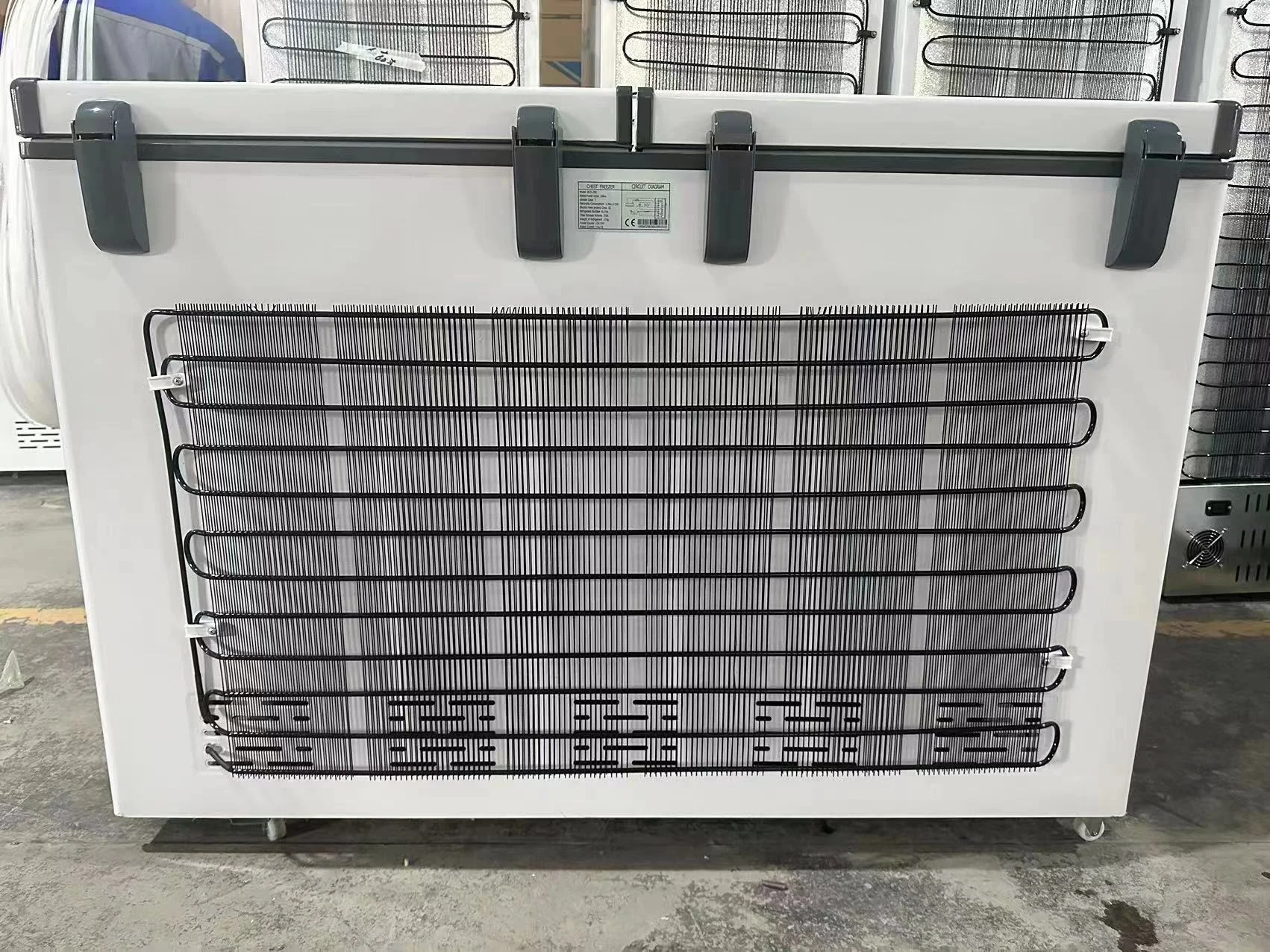 508L AC/DC 24V  big capacity commercial freezer battery power frozen chicken solar chest freezer