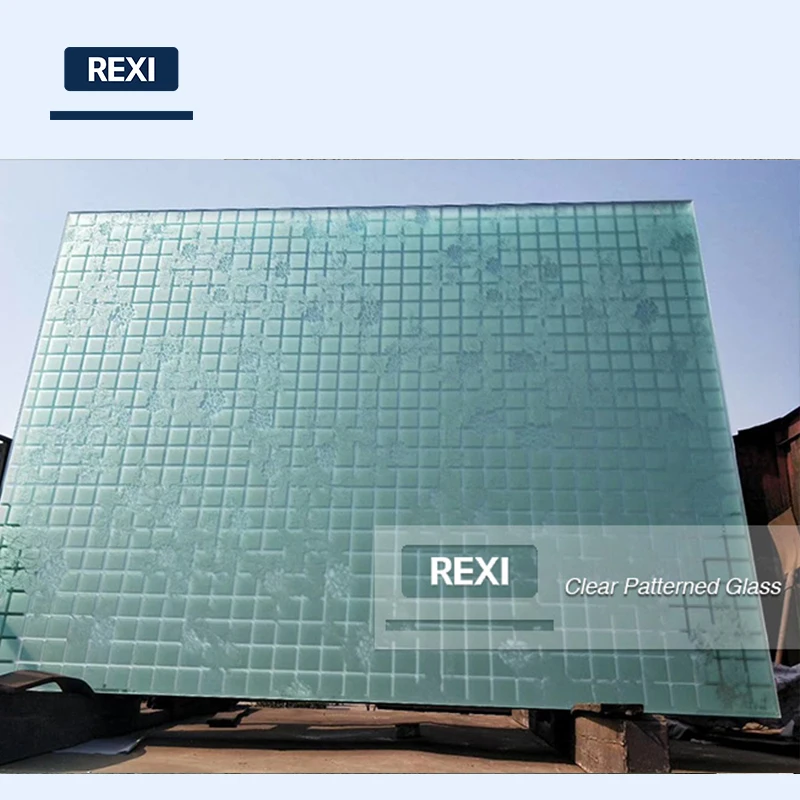 China Manufacturer Low Iron Patterned Glass with Factory Price