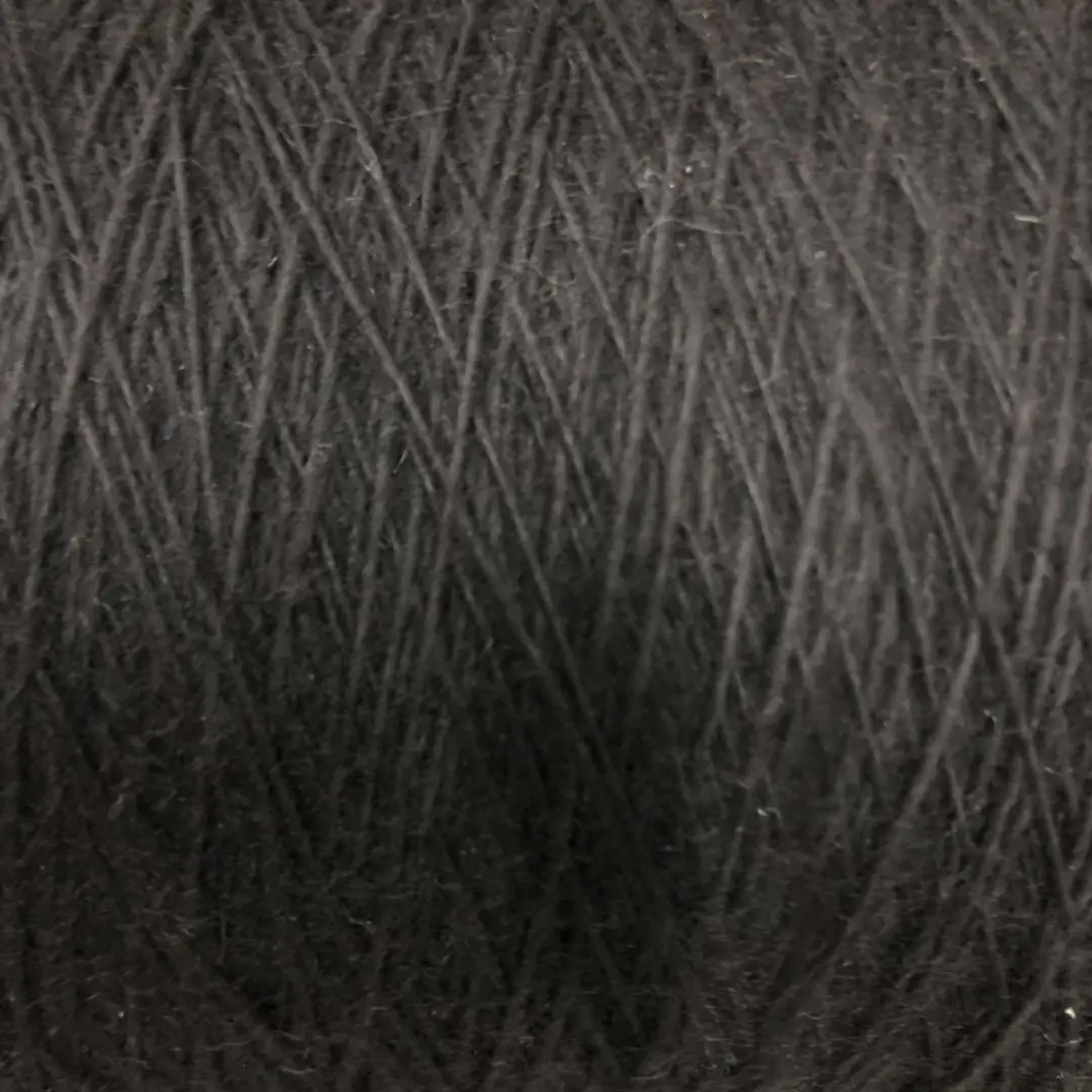 2.5 Male pure polyester  Icelandic yarn fancy yarn Icelandic wool for knitting