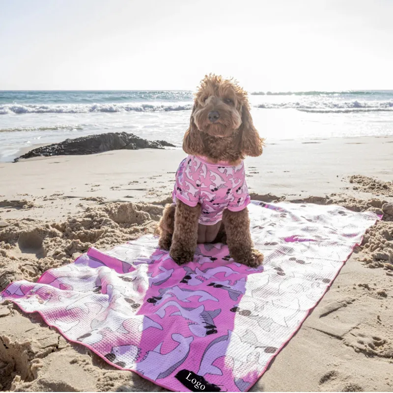 2023 New Custom Print Waffle Pet Beach Towels Sand Free Super Absorbent Microfiber Dog Towel