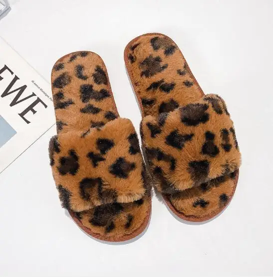 
2021 New winter leopard print plush slippers Ladies home leopard print cotton slippers 