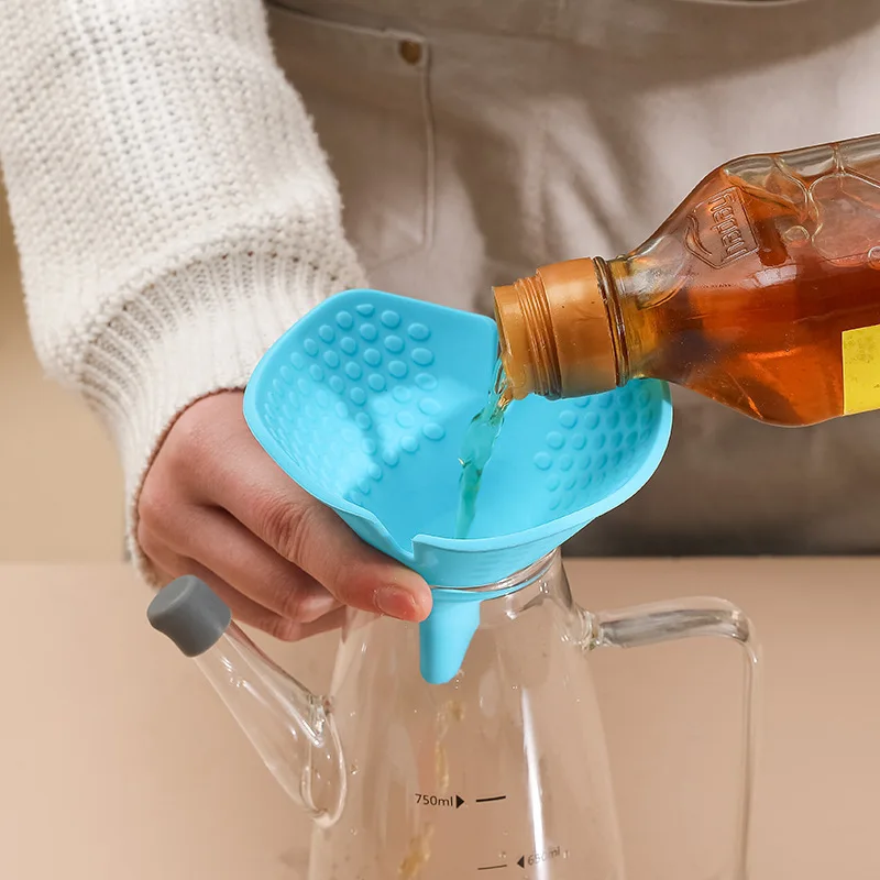 Food Grade Silicone Funnel Deflector Insulation Glove Kitchen Tools & Gadgets Anti-scald Dishware Heat Insulation Clip