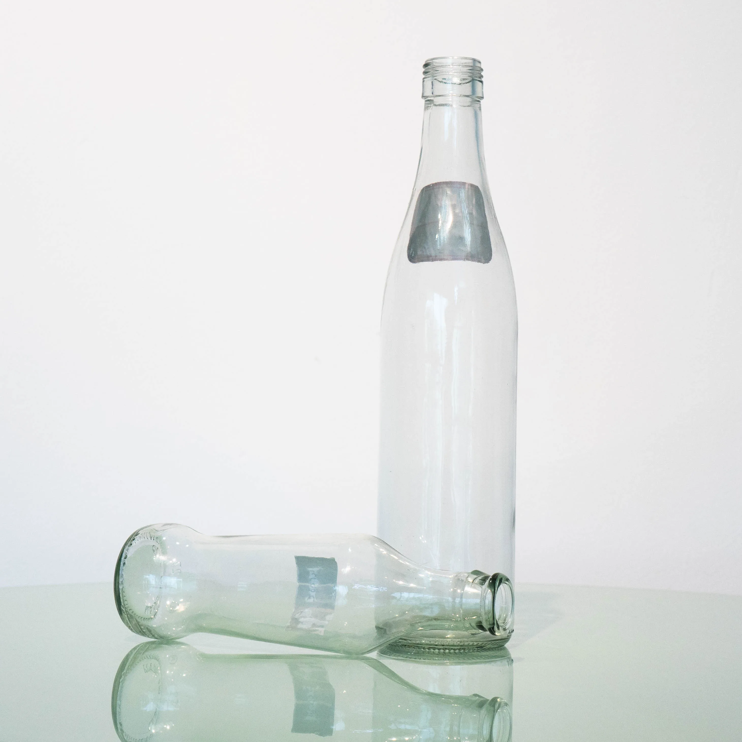 In stock Beer Bottle 250ml 330ml 500ml 1l Soft Drinking Beverage Dispenser Bottle with Crown Cap Botella De Vidrio Para Cerveza