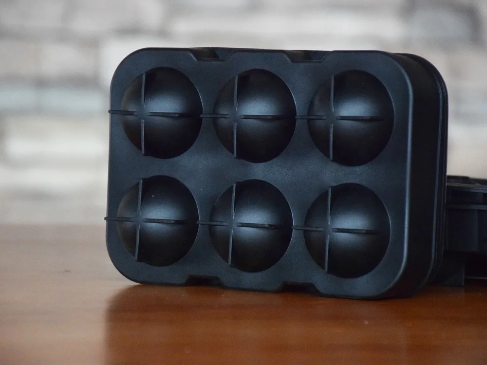 Z Ice Cube Round 6 Pcs Ball Ice Cube Tray Silicone Ice Mould For Holidays Or Home Use BP301