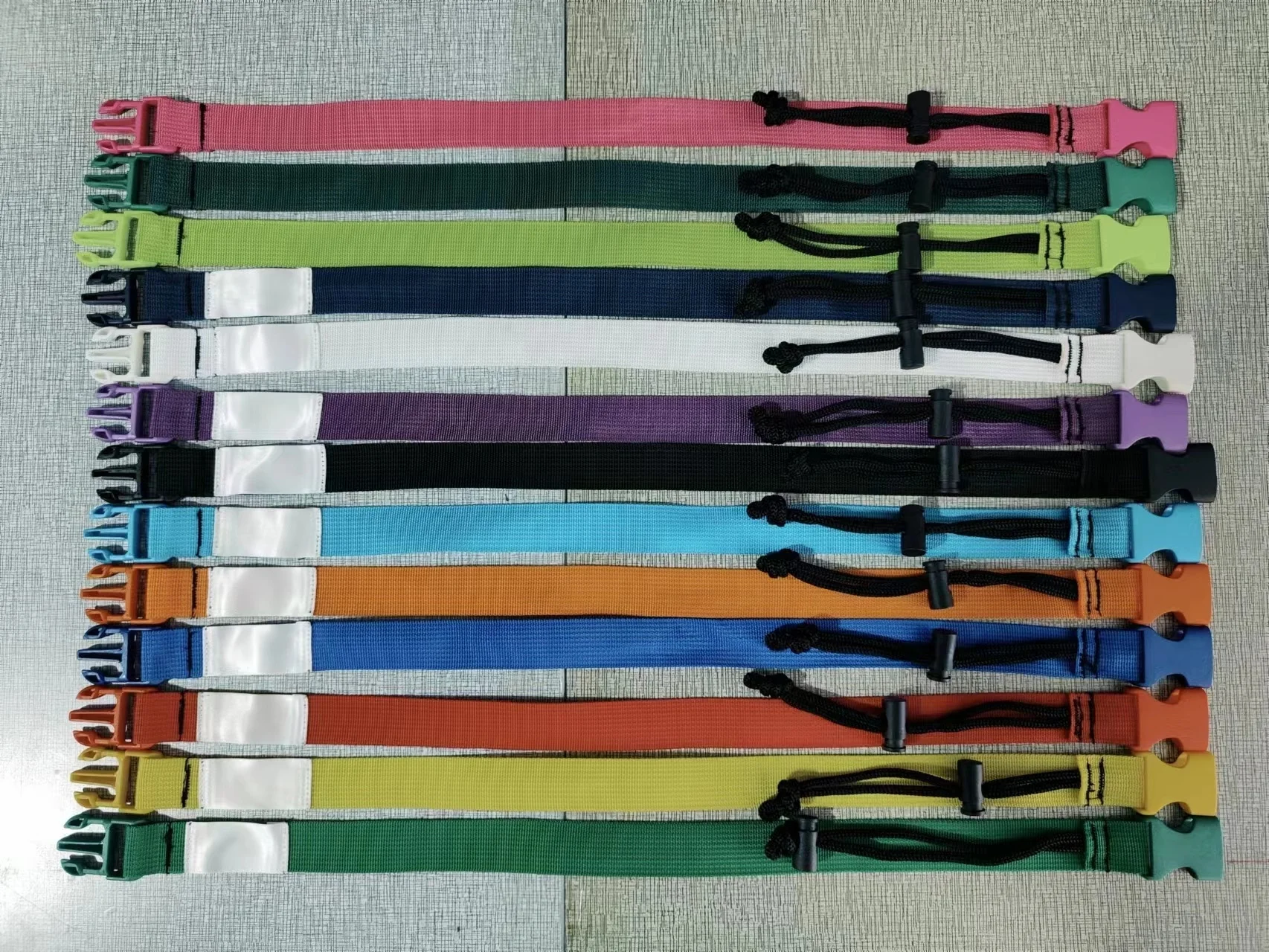 laundry loop straps without alligatorclips in hockey apparel