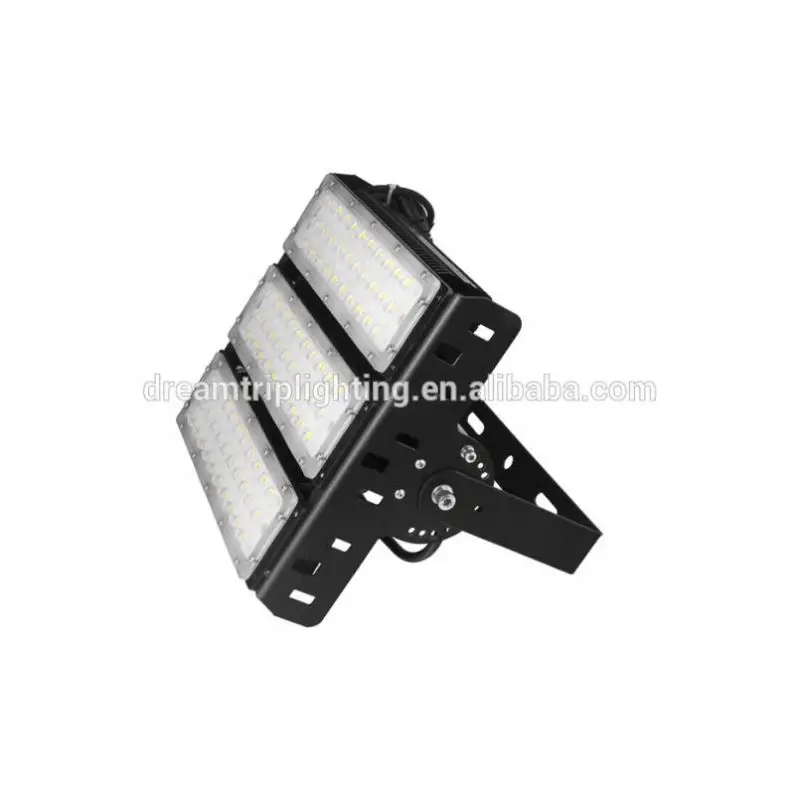 High Mast lighting tower,30m high mast lighting pole 20M,25M,30M,35M IP65 with auto lifting system