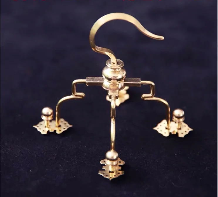 
Brass cover alloy Birdcage decoration Thirteen Chinese hook Amazon 2021 hot pet toy supply pet product supply 