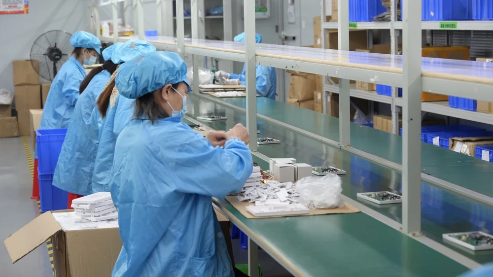 Wholesale Price Support Micro SD Tuya Home Security  CCTV Wifi Camera Home Security for Home  Security