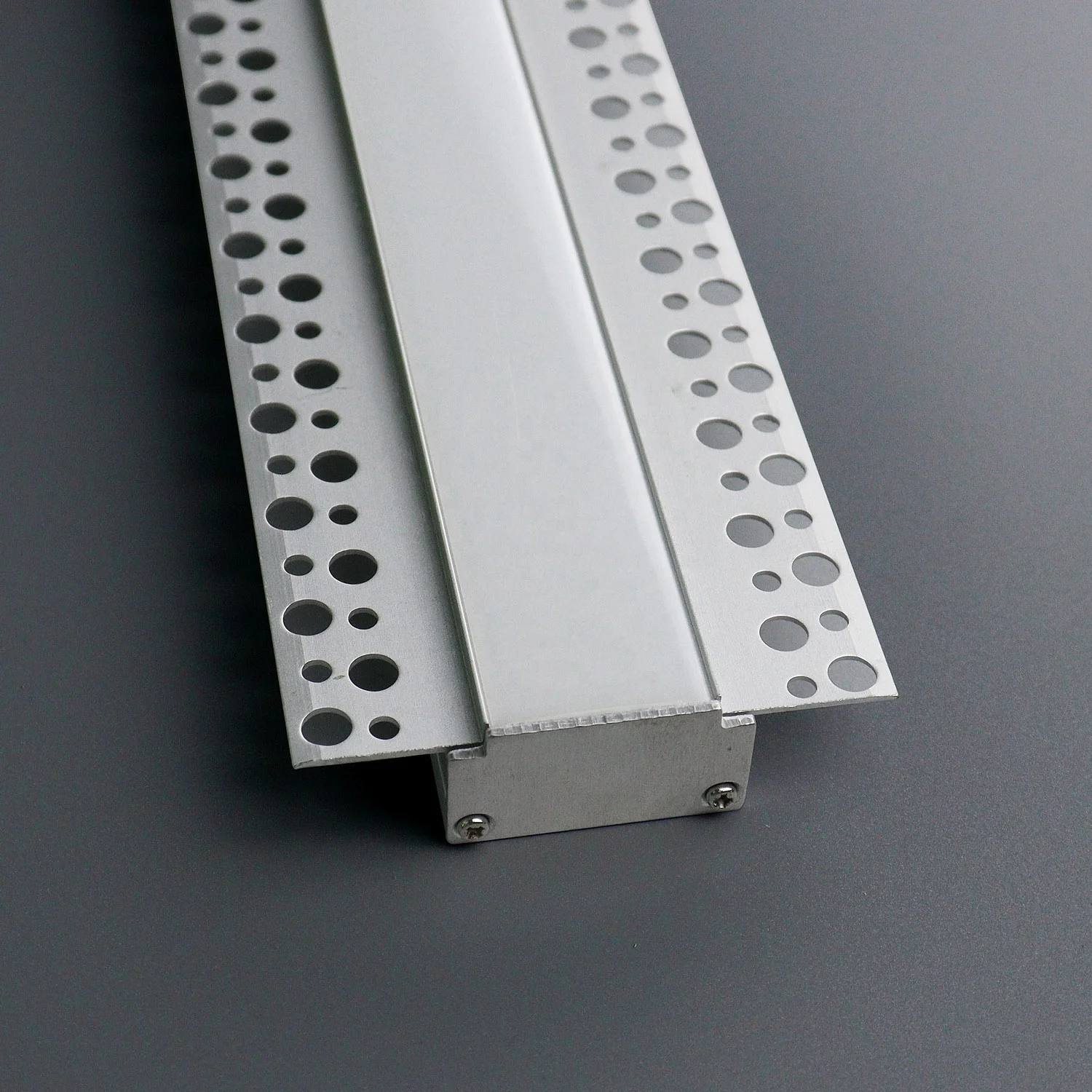 Professional Customized Aluminum Profile LED Light Bar Aluminum Slot for Stair Lighting