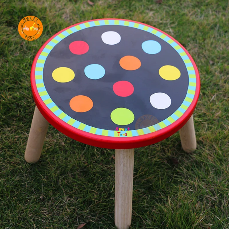 Wholesale comfortable kids wood round table and two chairs set