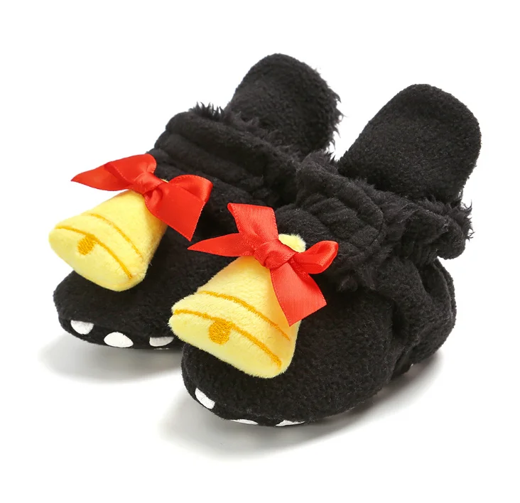 
Christmas Santa lovely design soft sole winter baby shoes 