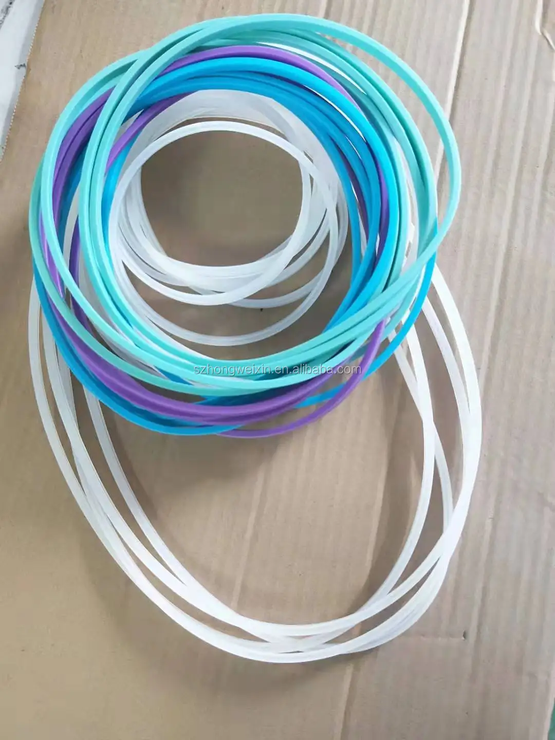 China Factory Customized Color Adjustable Leak-proof Silicone Sealing Ring Seal Strip for Container