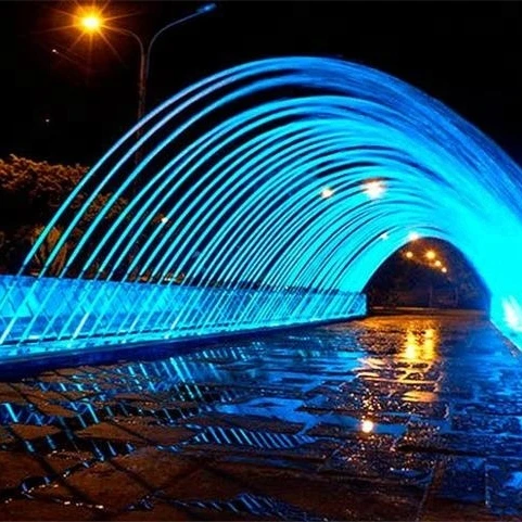 Уличный декоративный фонтан с водоструйным ламинаром