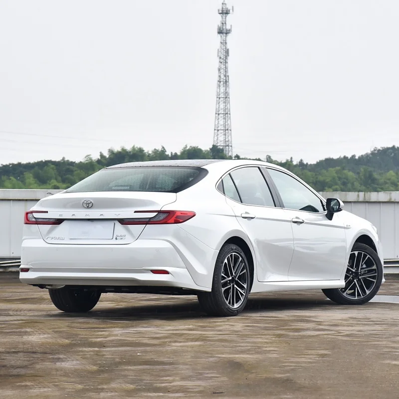 Wholesale USED Luxury Sedan 2.0G 2.5G 2.5Q Hybrid Gasoline Petrol Car Avalon Toyotas Cam ry For Sale