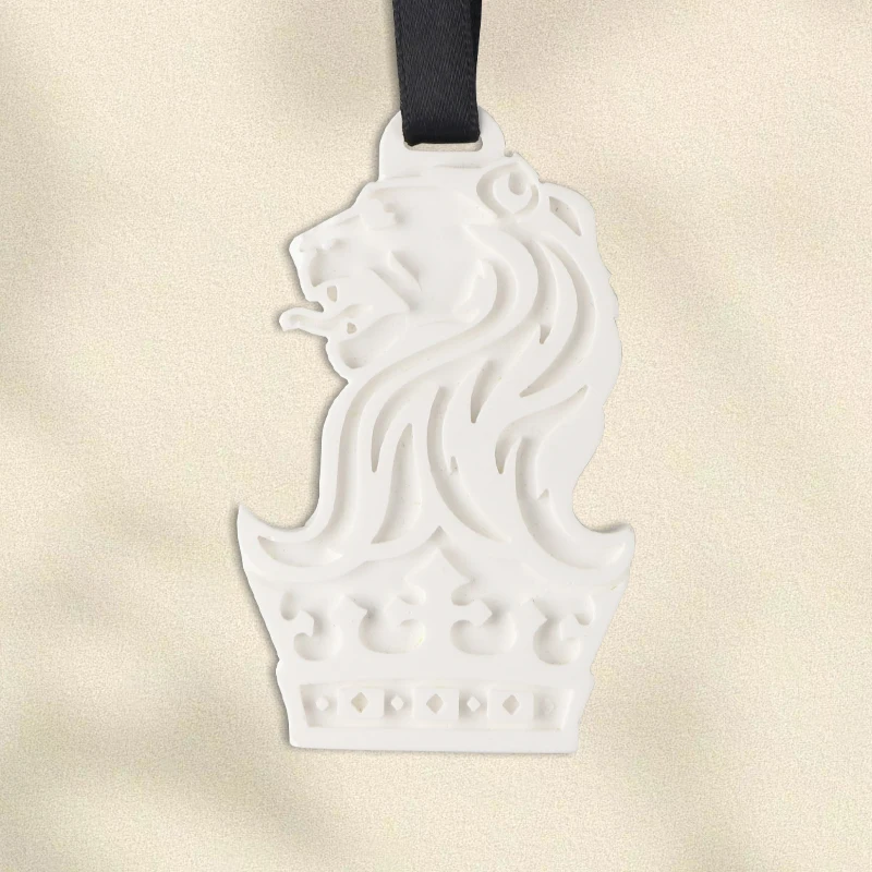 OEM Hanging Lion Ceramic Stone Diffuser Home Aromatherapy Ceramic Essential Oil Fragrance Car Aroma Air Freshener