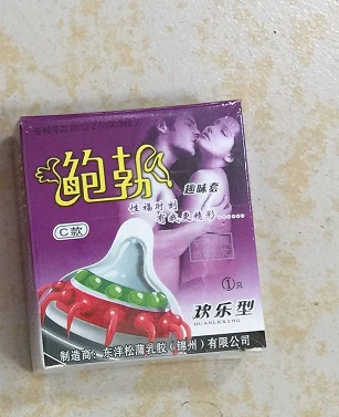 Hot On Sale Safe Men Adult Sex Products Female G-spot Vaginal Stimulation Condoms Spike Penis Sleeve Condoms