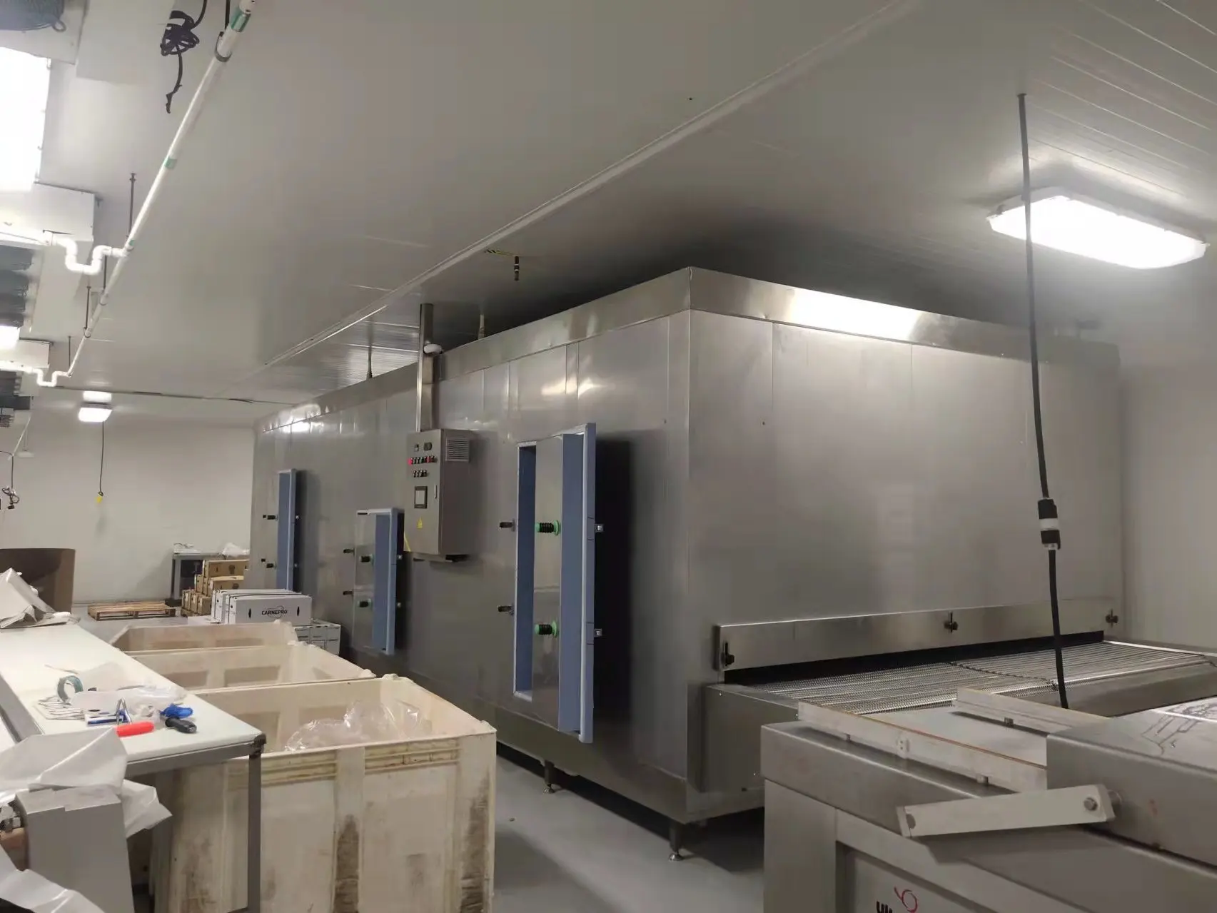 Huchuan Cheap price IQF fast freezing cryogenic tunnel blast freezer machine