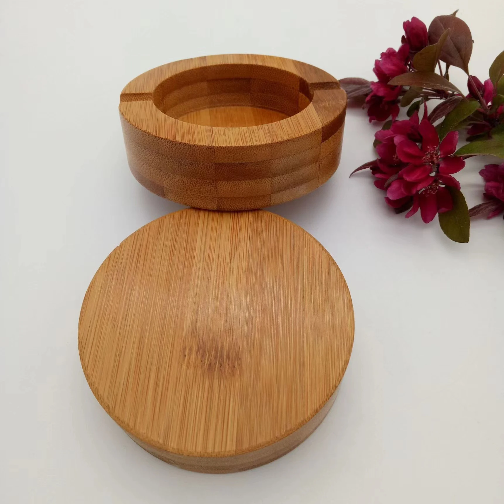 Hot Sale Modern Ashtray Custom Bamboo Crafted Ashtray Best Quality Ashtray Deep Enough To Hold Ashes