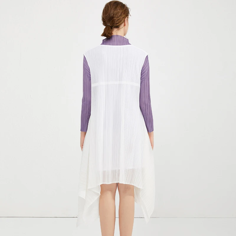 White light and thin sleeveless o-neck irregular coat 2023 new product