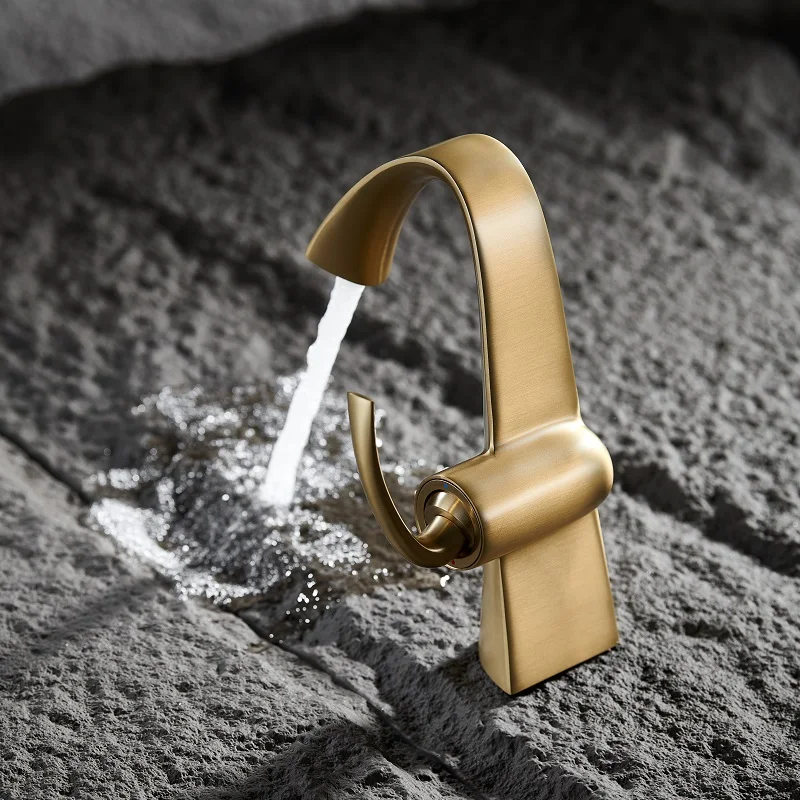 New Fashion Brushed Gold Home Bathroom Faucet Wash Basin Faucet