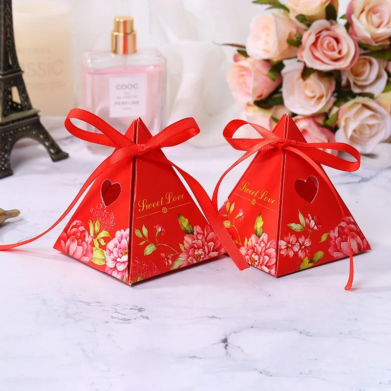 New Design DIY Triangle Pyramid Floral Flamingo Paper Birthday Wedding Gift Chocolate Candy Packaging Box with Bowknot