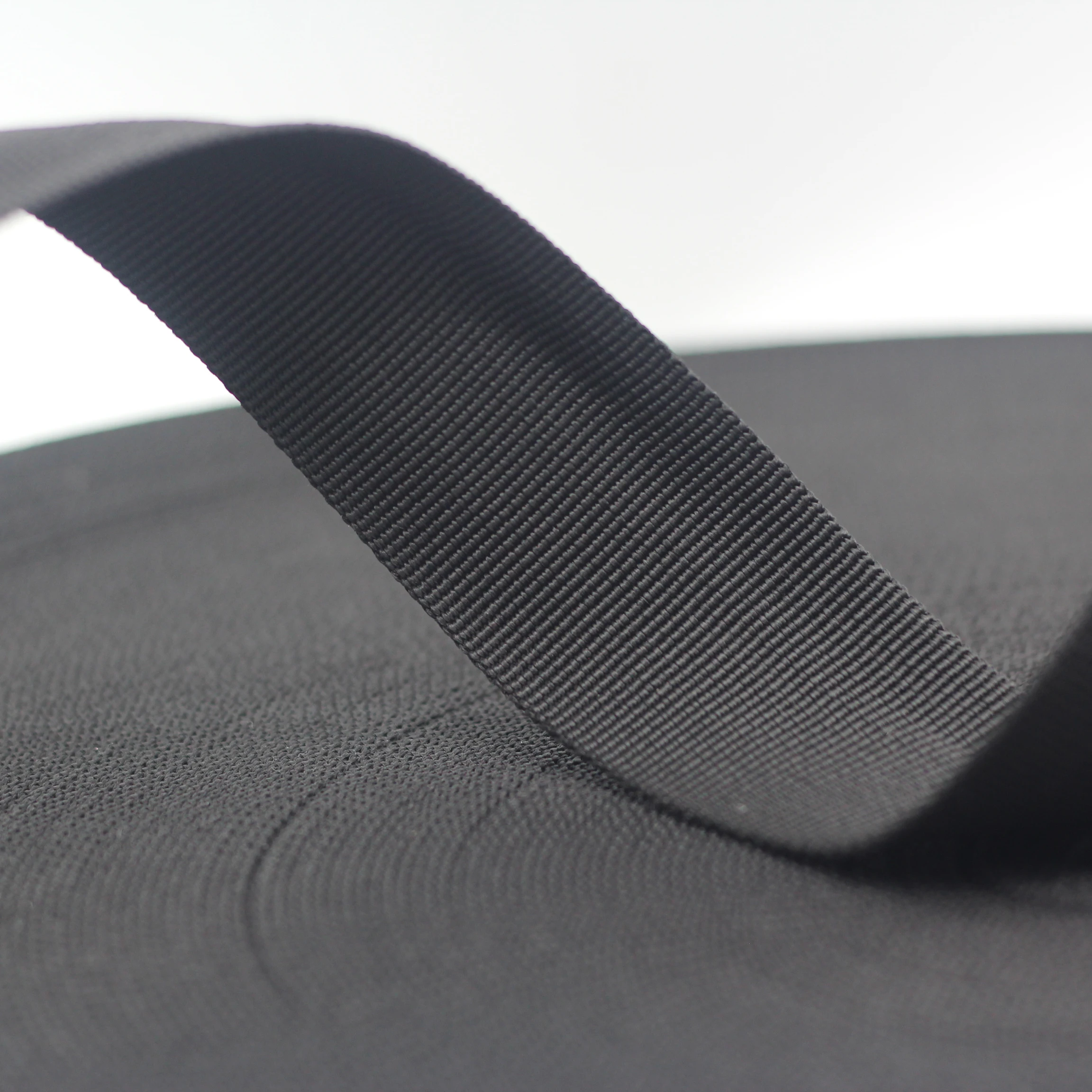 Environmental High 20mm 25mm 32mm 38mm 50mm strength  black webbing Polypropylene custom webbing Woven Webbing