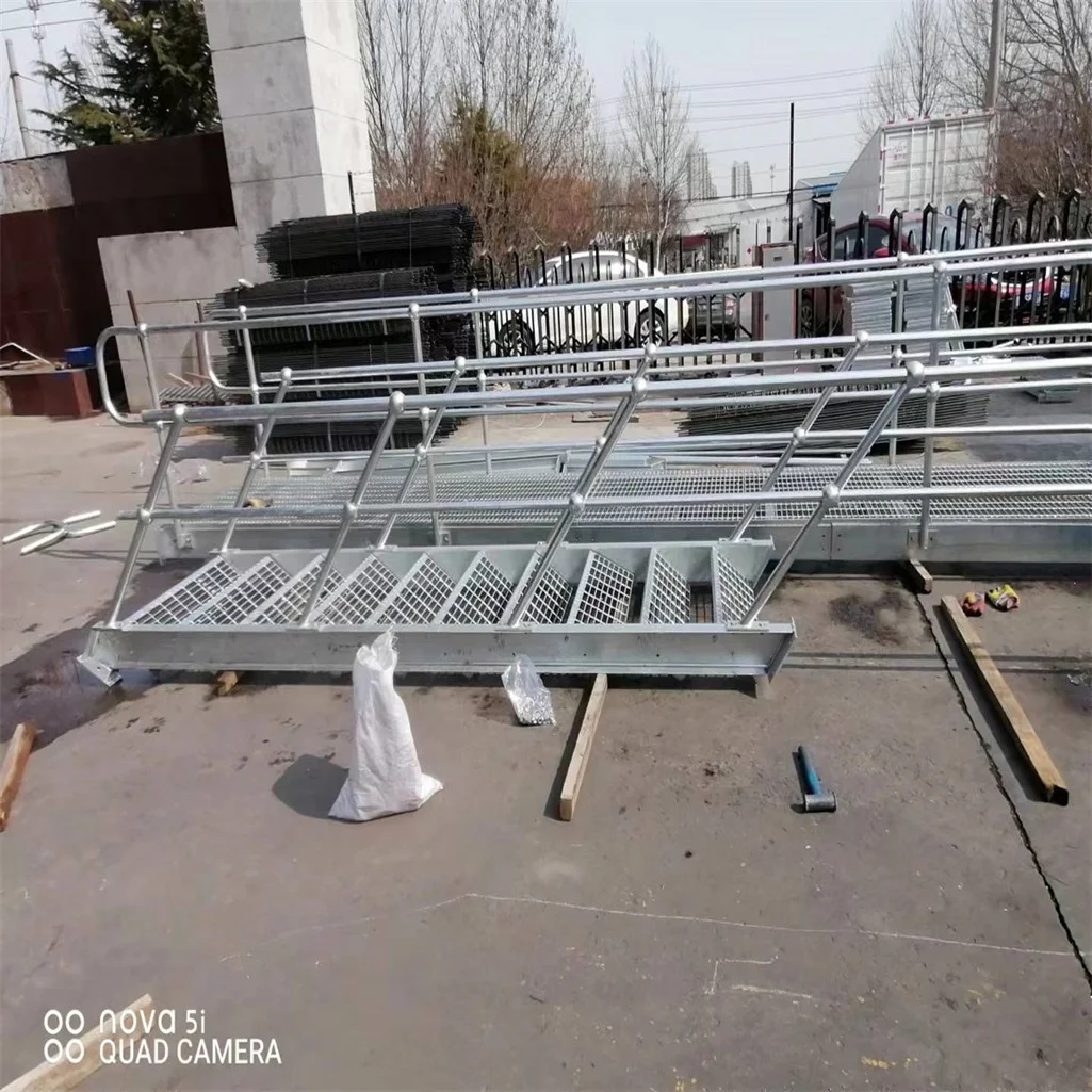 High Quality Wholesale Nice Appearance Non-Slip Water Permeable Ditch Cover Steel Ladder