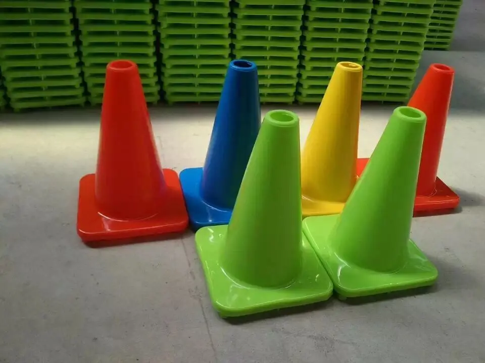 High Quality traffic Pavement Horse Ranch Arena Line dressage PVC Cone