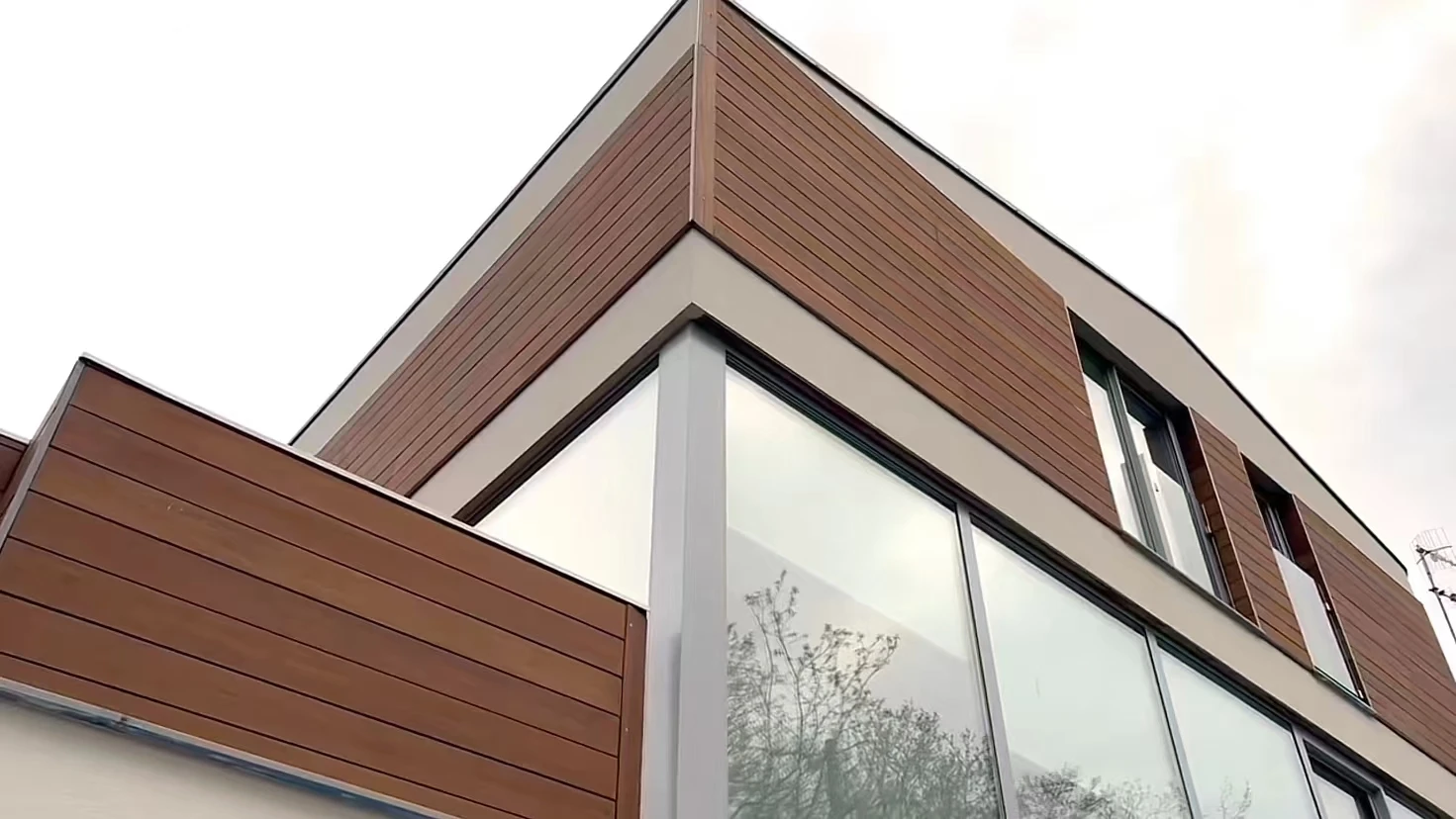 Outdoor solid bamboo wall cladding Fluted patterned wall panels Bamboo wood wall panel