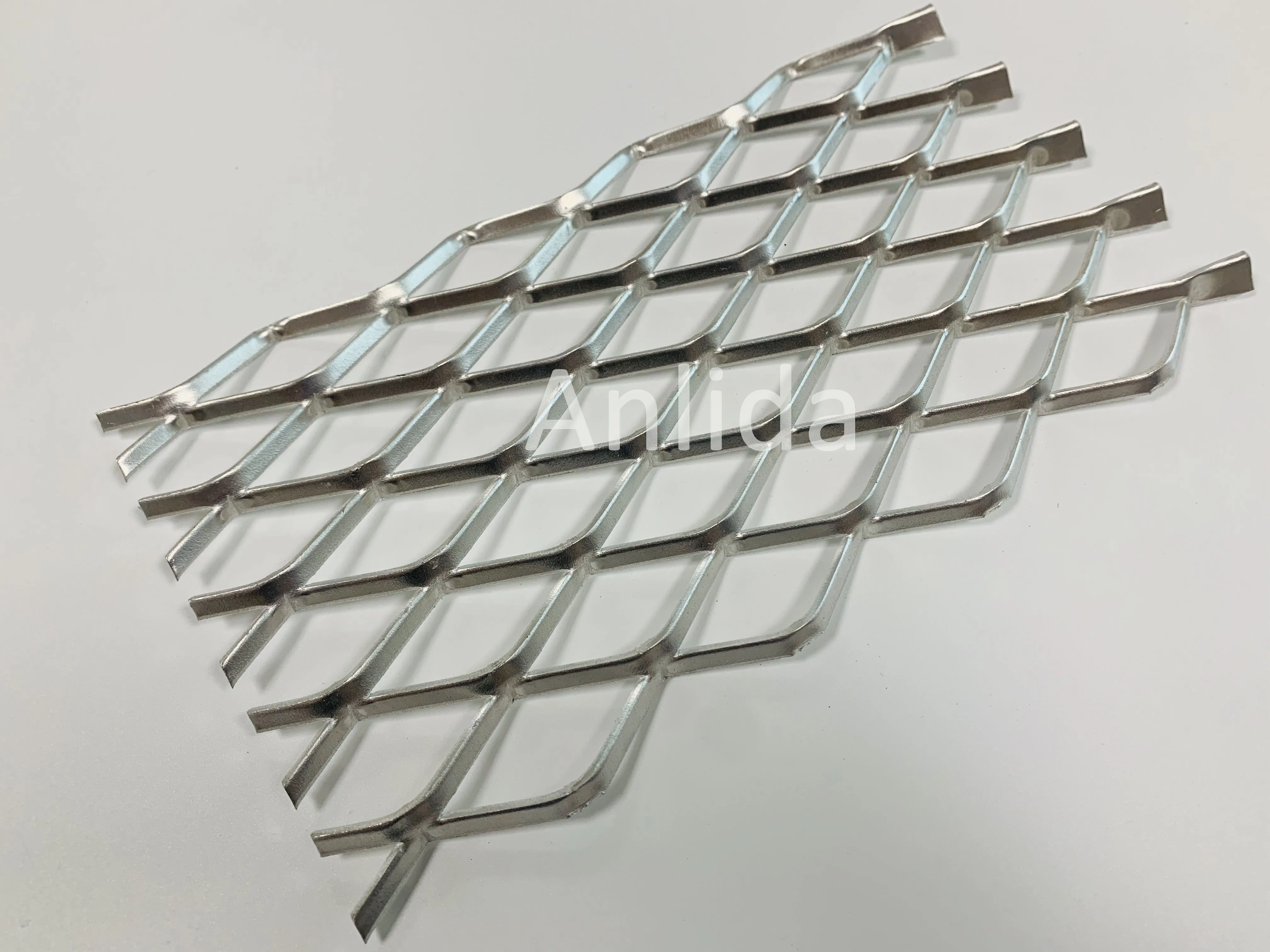 steel aluminuim net expanded metal mesh 1 panels for wall car