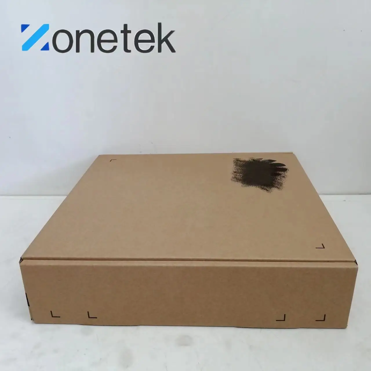 New sealed S5700-28C-SI Twenty 10/100/1000BASE-T ports+Four combo ports switch