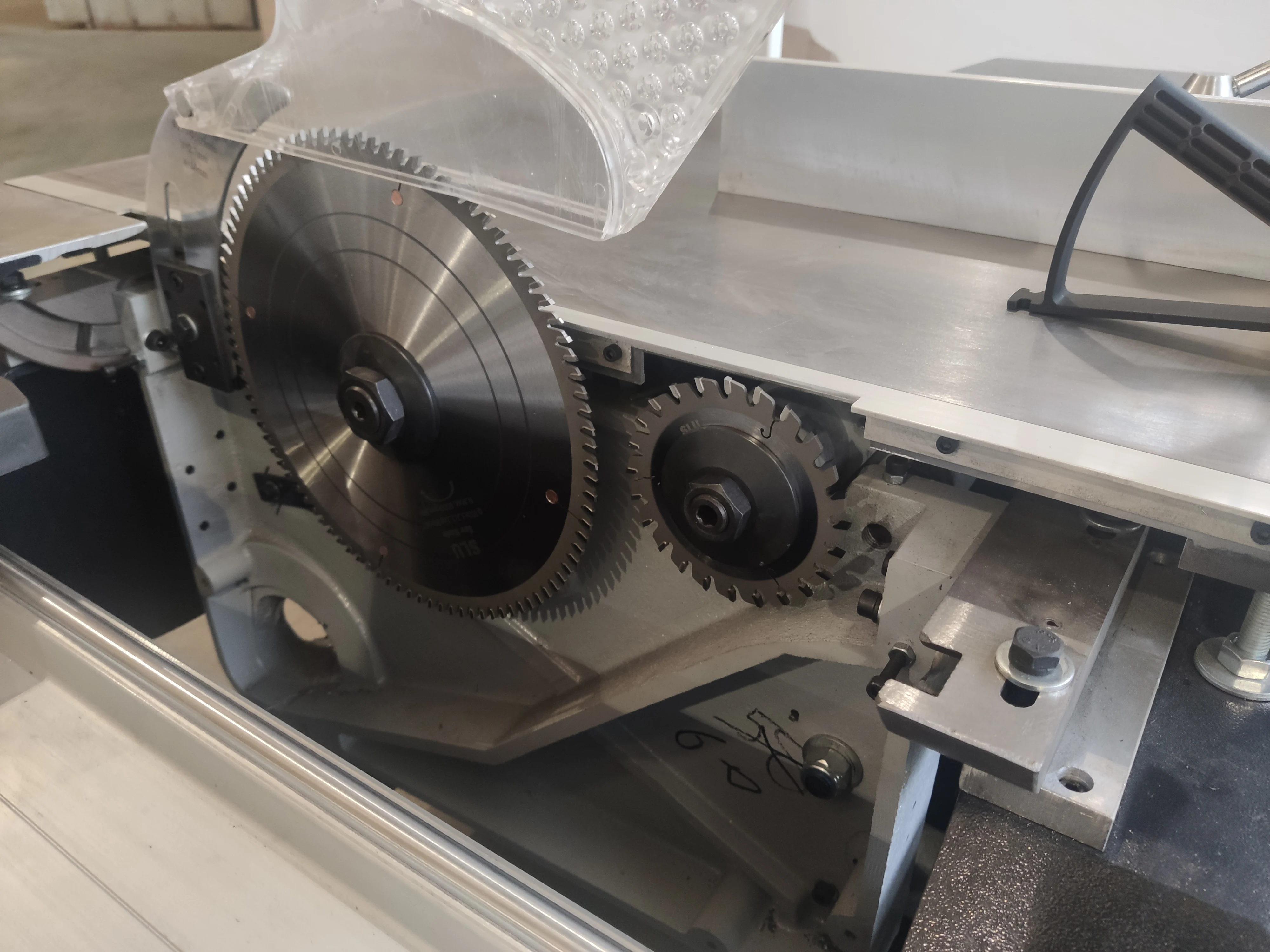 wood table saw machine woodworking machinery small manual panel wood saw cutting machine sliding table saw