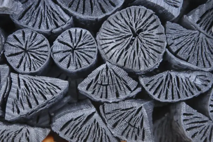 Black Hard Wood Oak Charcoal Barbecue Grill Briquette From Japan