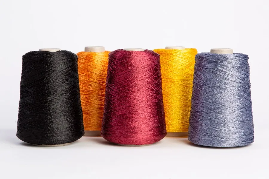 Campolmi Filati Brand Medium Resistant Fresh Natural Shiny Viscol 100% Viscose Dyed Yarn Cones