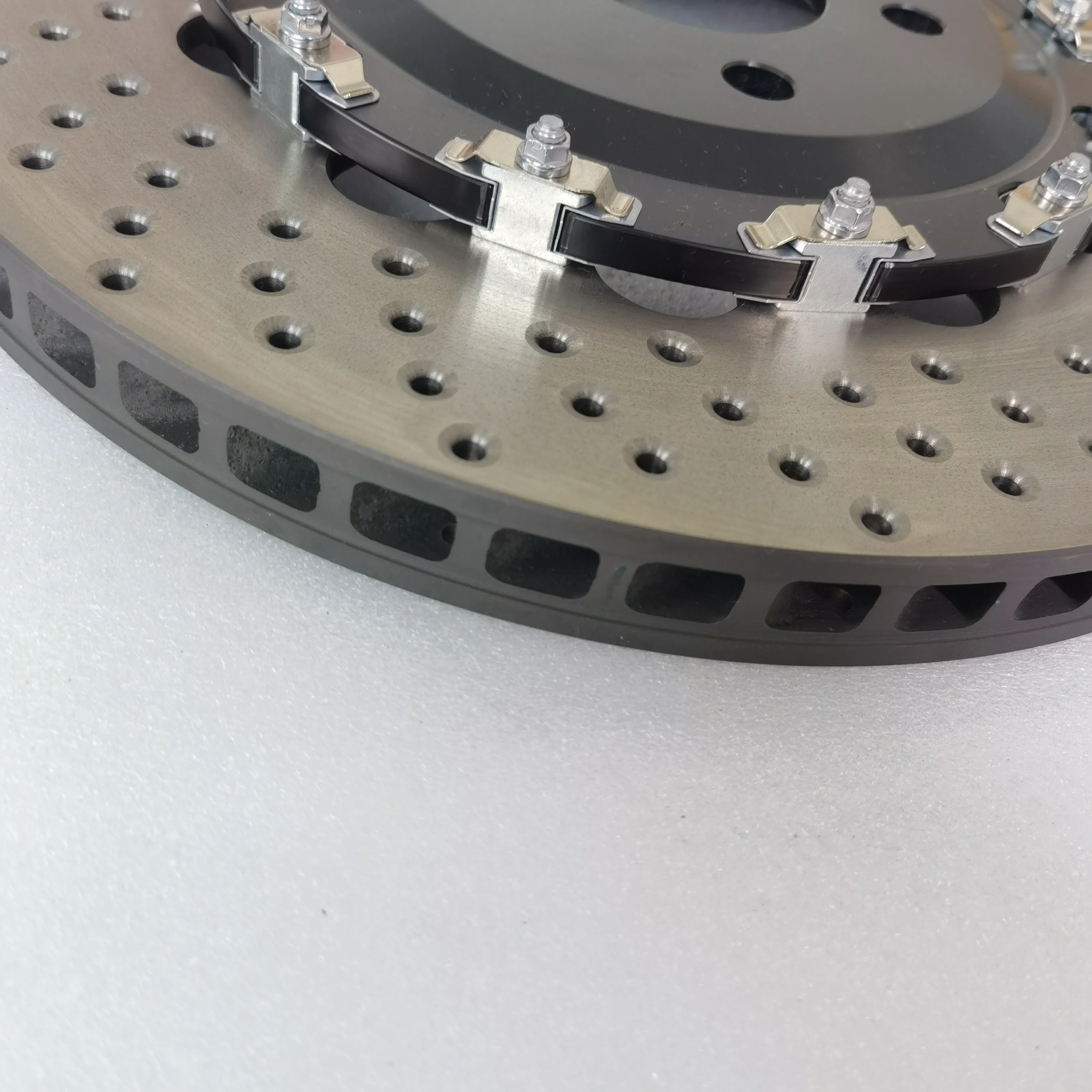 Jekit Car Brake Disc 355*28mm D60 Center Cap Floating For RS6 C6 2011