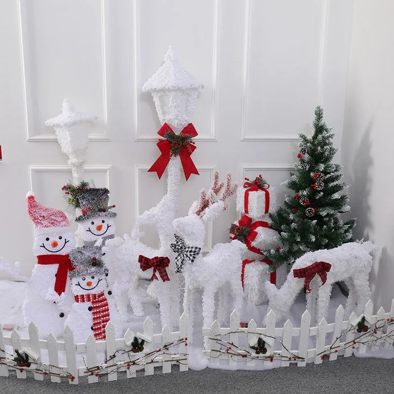 Indoor LED Winter Holiday Yard Supermarket Decoration Luminous Xmas Snowman Deer Christmas Snowman
