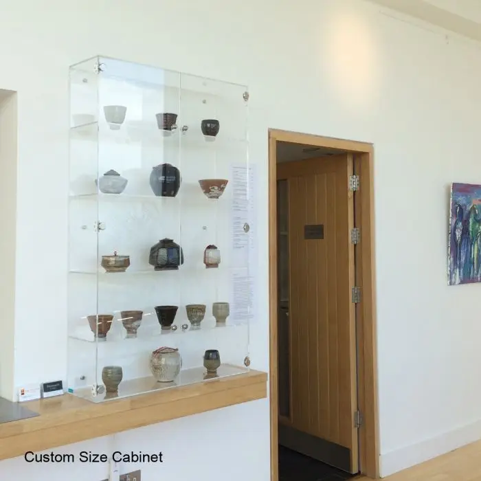 wall mounting acrylic display cabinet case with transparent shelves