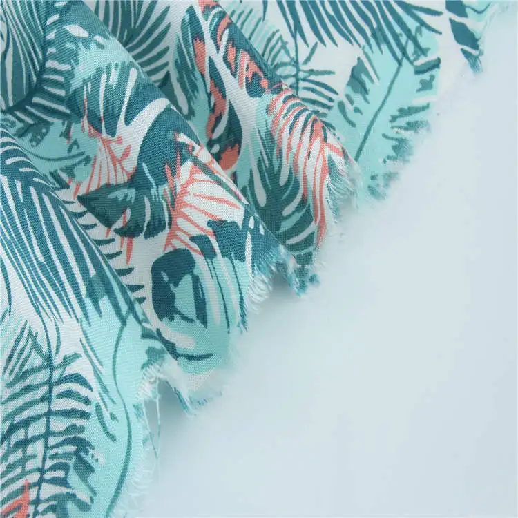 Wholesale hotselling woven plain 30S challis tropical floral digital printed 100 rayon fabric for dresses