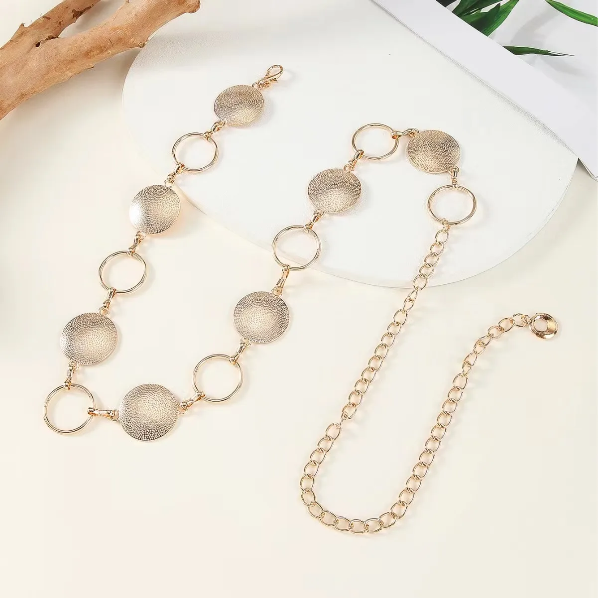 Lady Round Circle Badge  Concho Dress Decoration Chain Belt