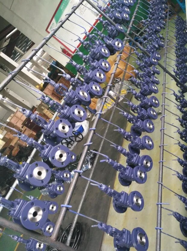 
High temperature cast steel manual flange end gland packing steam globe valve PN16 