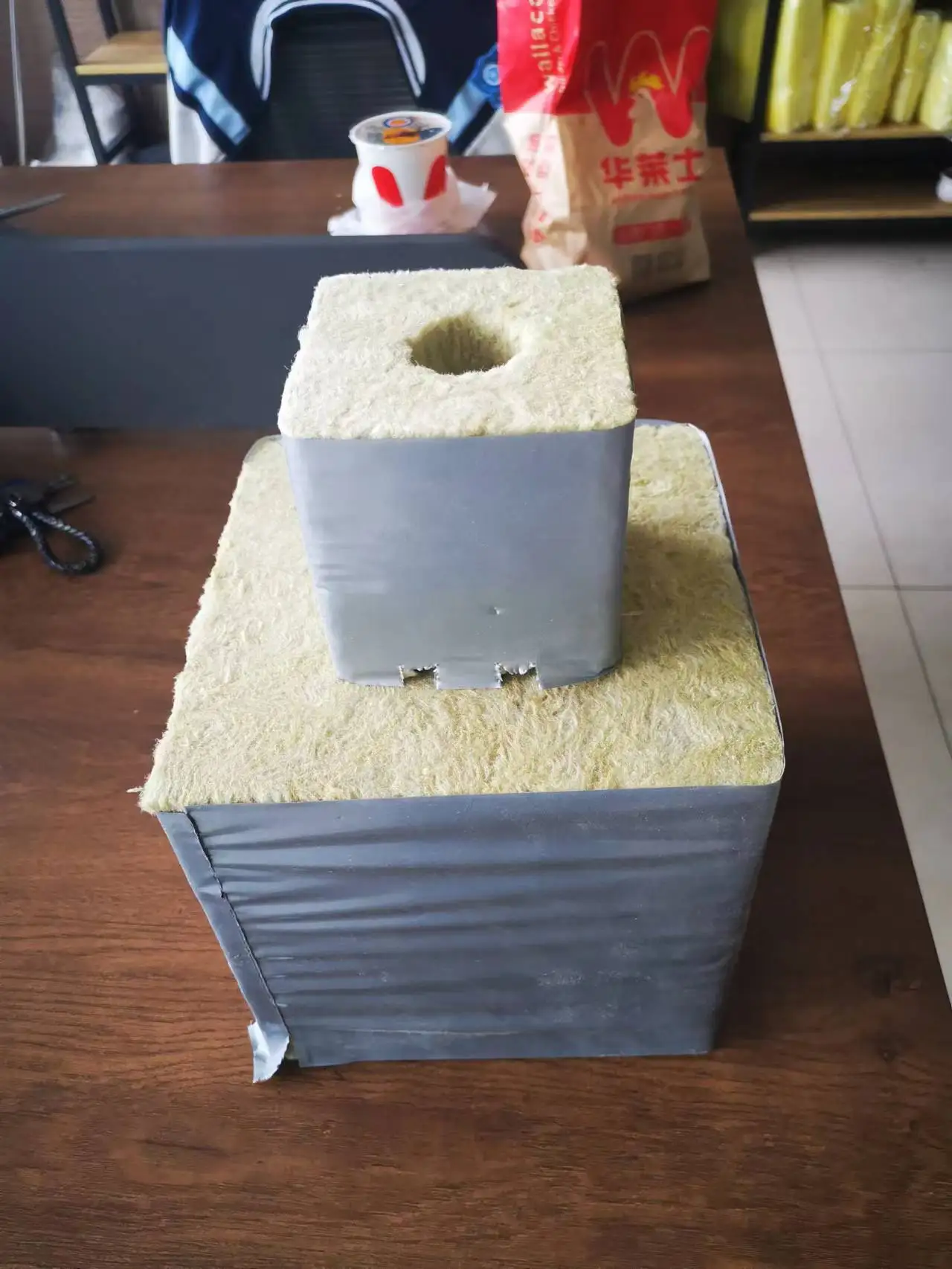 High Quality Rock Wool Germination Cubes Hydroponic Growing Substrate Rock Seeding Wool