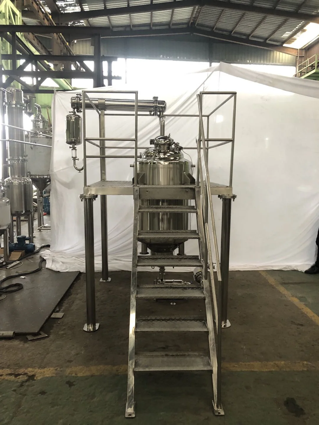 
supercritical cbd extractor hemp extraction tank vacuum rotary bho extractors 