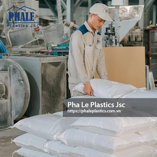 
Polyethylene based masterbatch containing 82% calcium carbonate (PE82 Filler Masterbatch) 