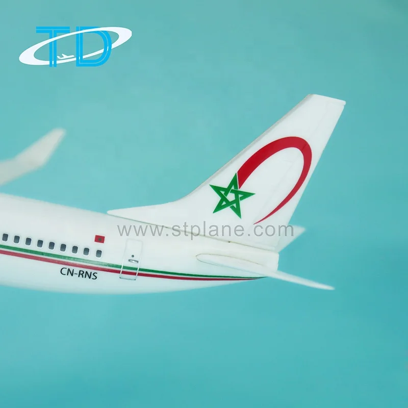 Royal Air Maroc B737-800 Scale 1:200 19.7cm Classical Desktop Crafts