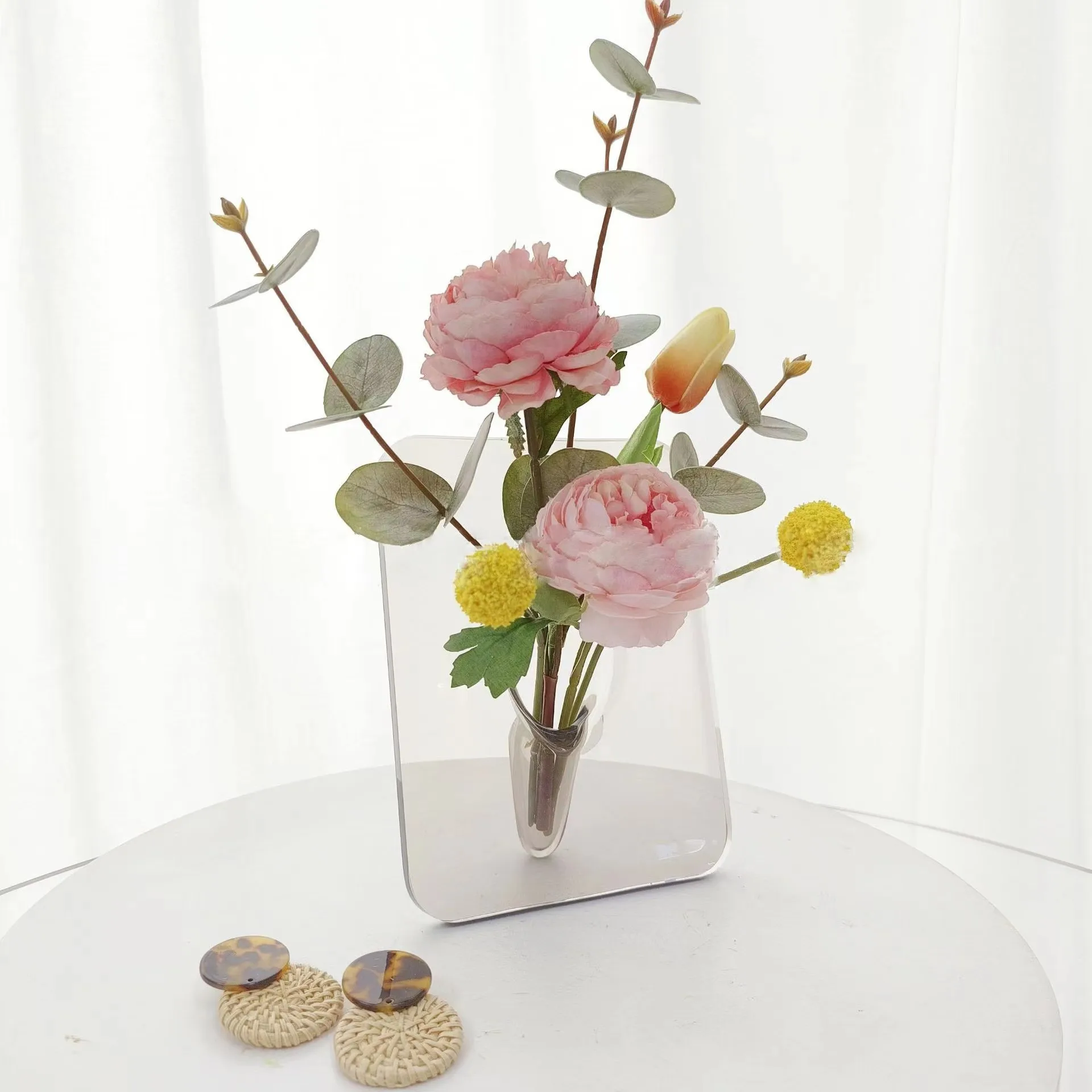 Clear Acrylic Photo Frame Vase Minimalist and Artistic Rectangle Flower Vase for Centerpieces