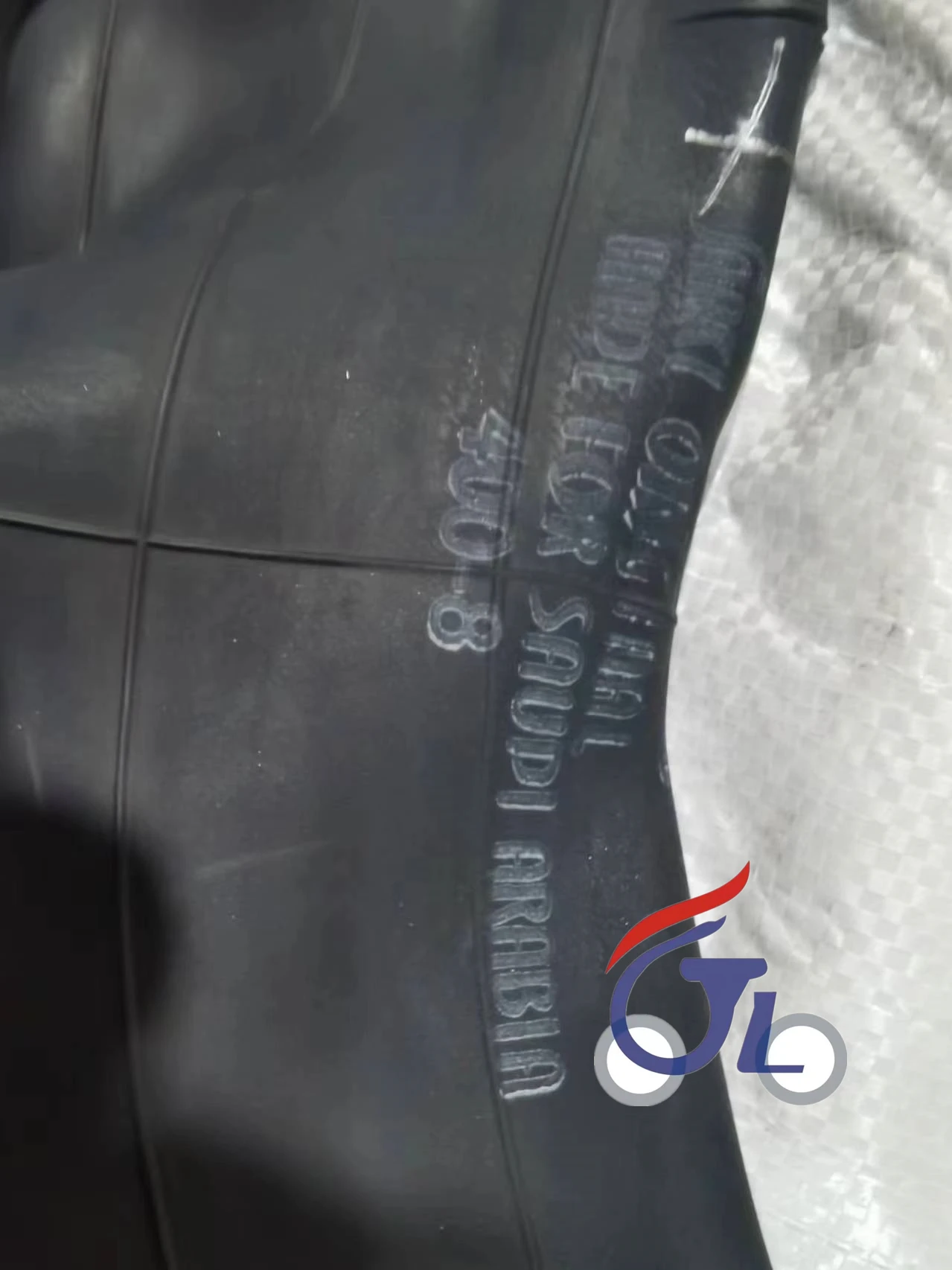 Specializing in the production of butyl rubber motorcycle inner tube trike inner tube electric bicycle inner tube