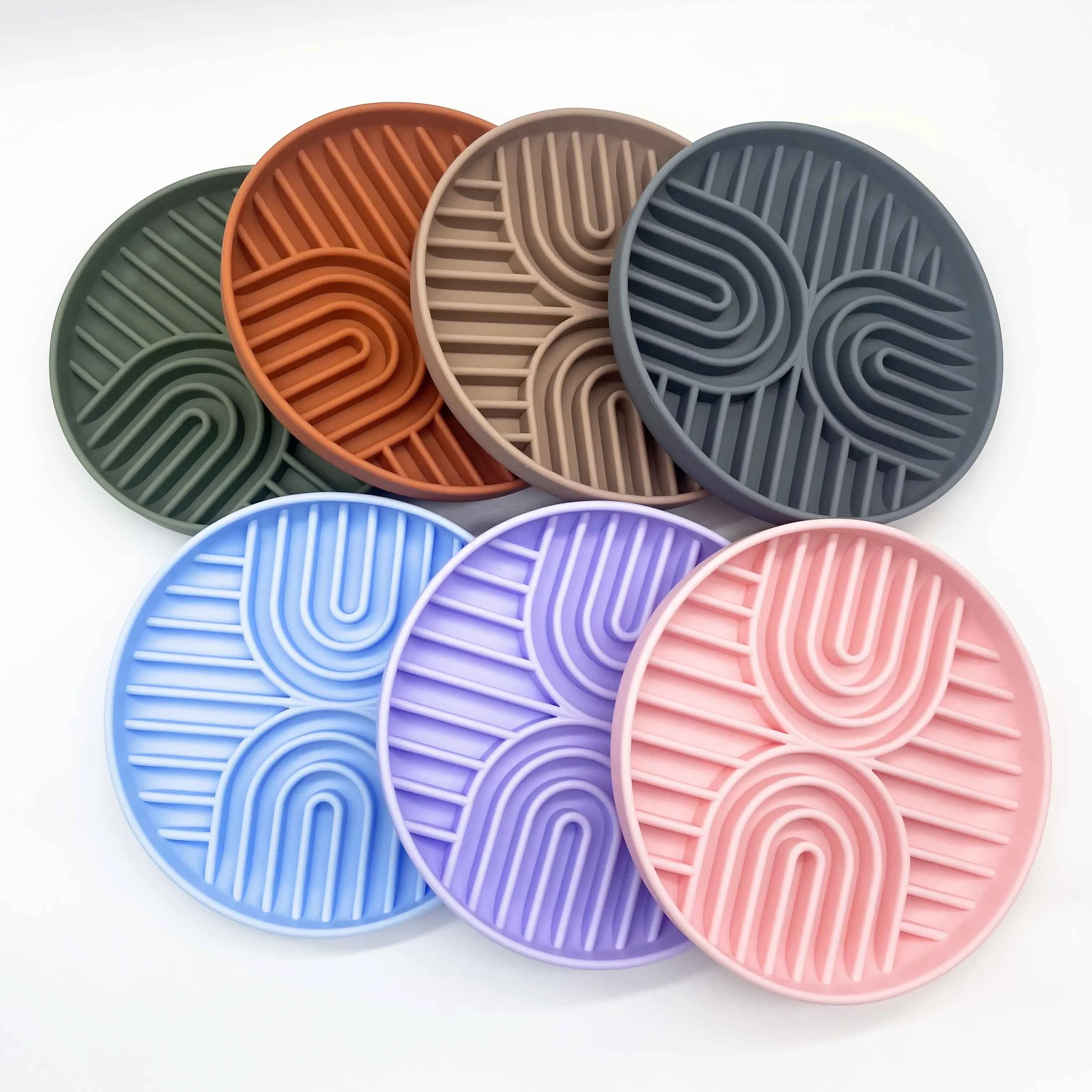 BPA Free 4 Textures Slows Down Feeding Silicone Santa Claus Enrichment Mat Christmas Style Dog Lick Mats Whilst Bathing Trimming