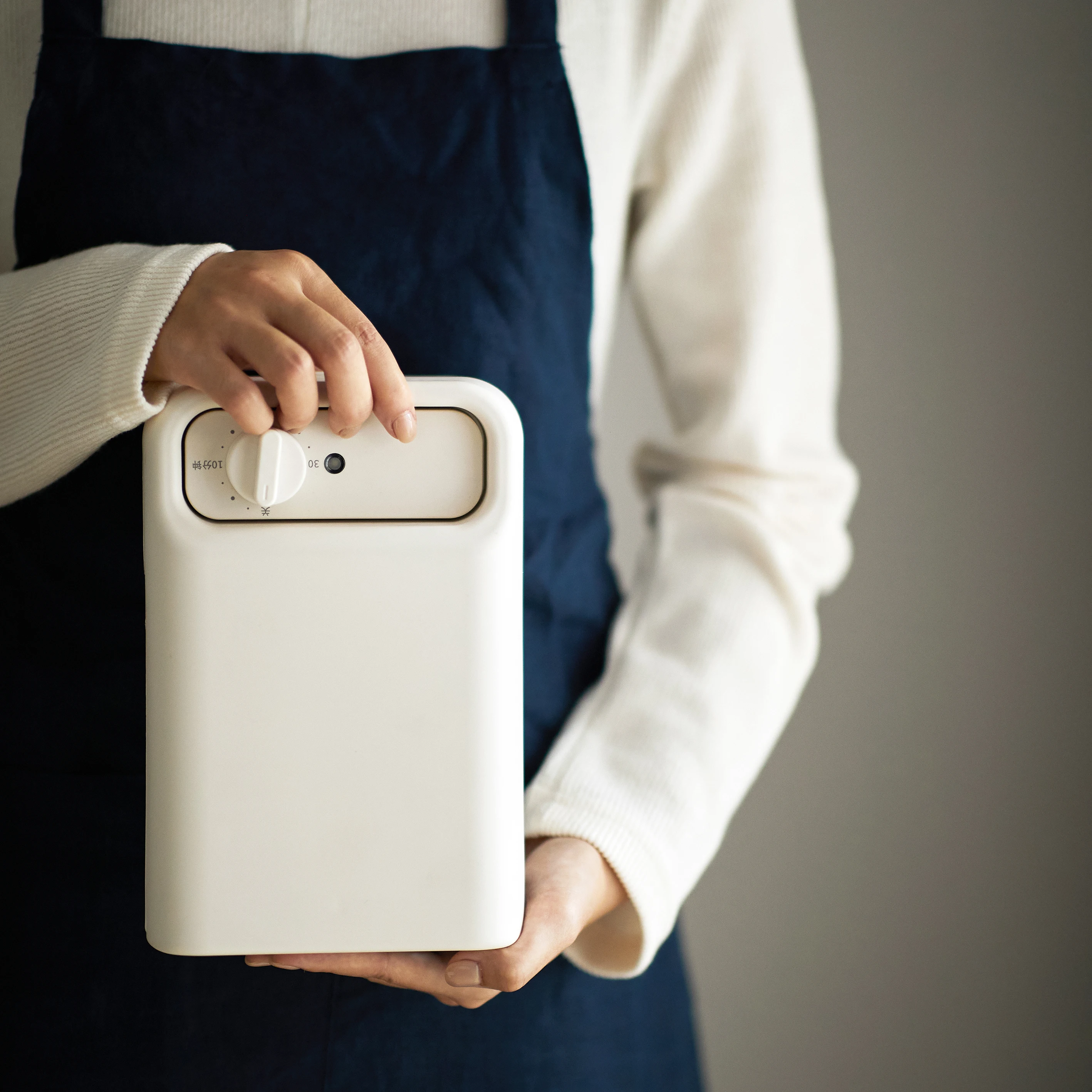 New Design 2 Slice Detachable Sandwich Maker Multi-functional Automatic Electric Bread Maker Waffle Maker