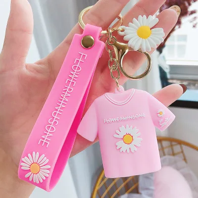 2020 Hot Korean Custom Daisy Flower t shirt PVC Rubber Pendant Keychain